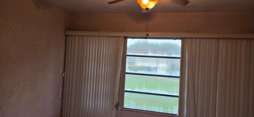 Beautifully updated 2 bedroom 2 bath corner unit In the - photo 20
