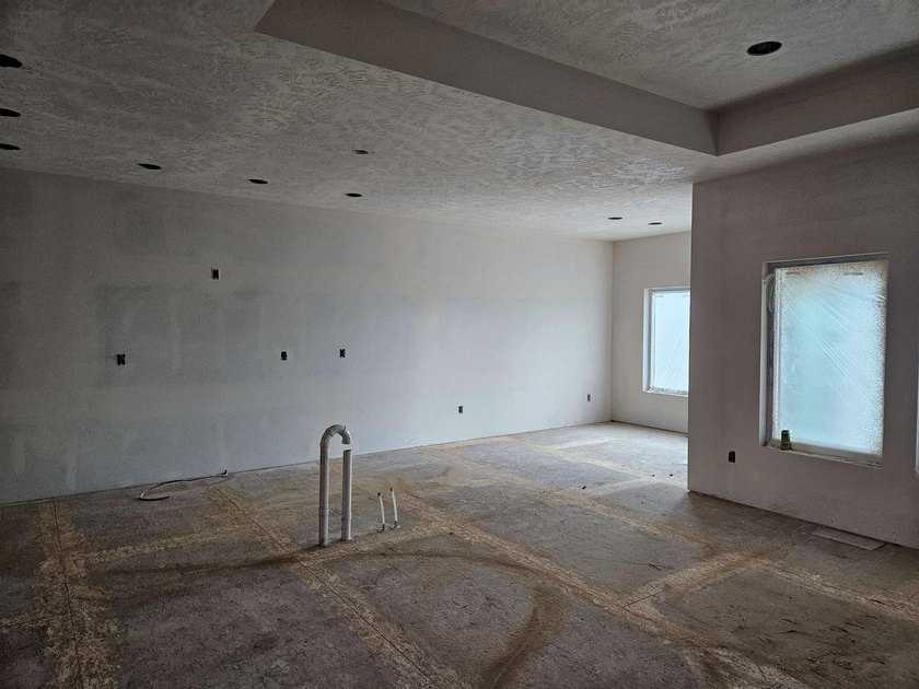Aspen Reserve, here is your opportunity. So lovely and unique - photo 3