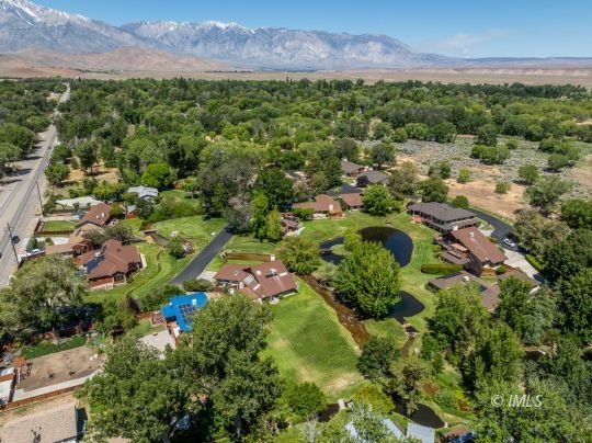 Welcome to 120 Desiderata in beautiful West Bishop. Situated on - photo 17