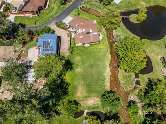 Welcome to 120 Desiderata in beautiful West Bishop. Situated on - photo 20