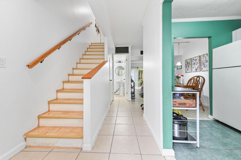 Discover your ideal lifestyle in this charming 2-bedroom - photo 2
