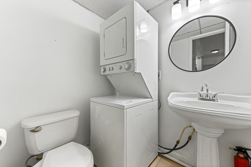 Discover your ideal lifestyle in this charming 2-bedroom - photo 7