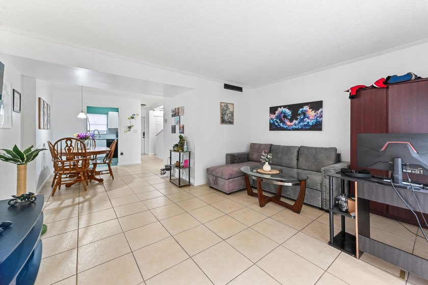 Discover your ideal lifestyle in this charming 2-bedroom - photo 10