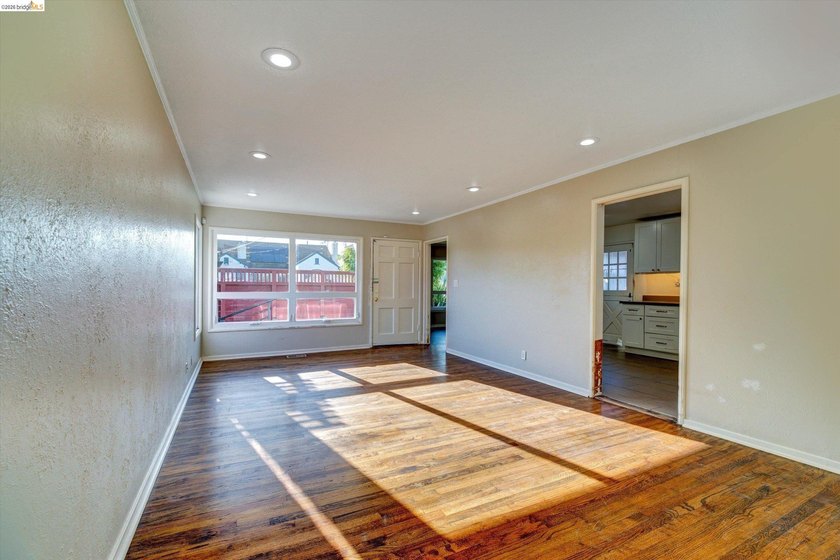 Charming property in Richmond's North &amp; East neighborhood set on - photo 9
