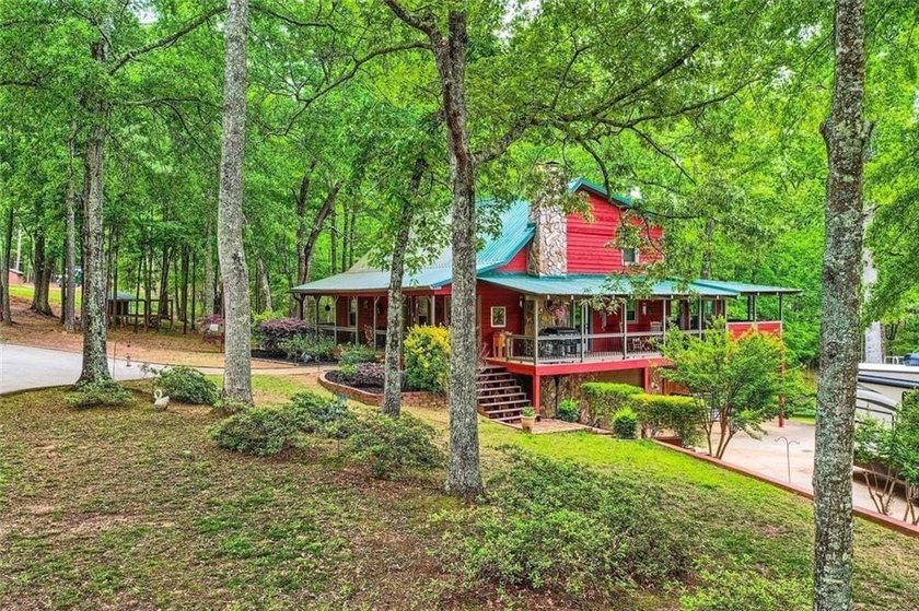 Experience the best of summer living at this breathtaking - photo 10