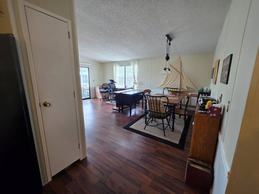 Move right into this beautifully furnished 2-bedroom, 2-bath - photo 11