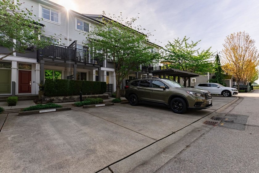 Located in the heart of Osprey Village steps to trails, shops - photo 23