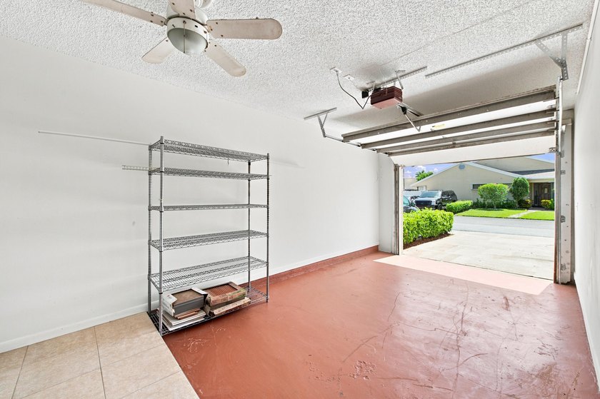 THIS STUNNING WATERFRONT CORNER HOME IN LAKESIDE GREEN IS THE - photo 31