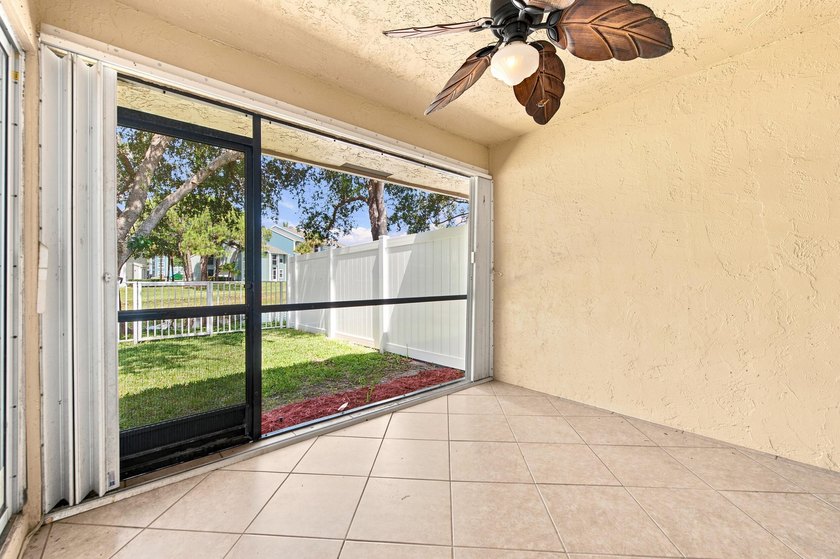 THIS STUNNING WATERFRONT CORNER HOME IN LAKESIDE GREEN IS THE - photo 33