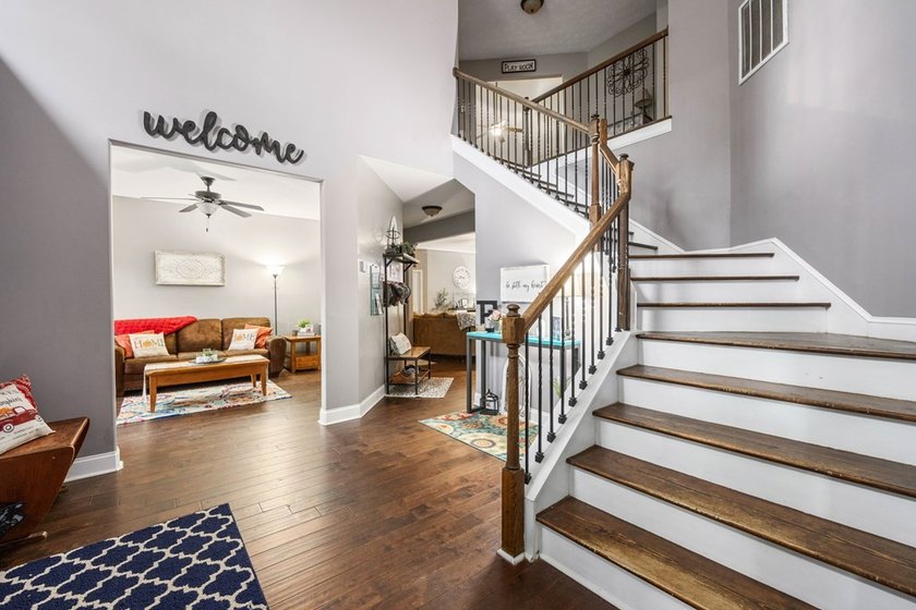 THIS HOME IS MOVE IN READY...All it is missing is you! This - photo 3