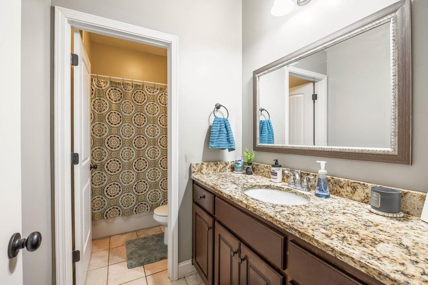 THIS HOME IS MOVE IN READY...All it is missing is you! This - photo 10