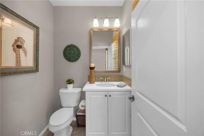 Single story living with a 2nd floor loft and powder bath, make - photo 30