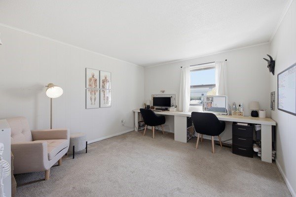 Welcome to effortless living at 136 Denrose Dr! This charming - photo 24