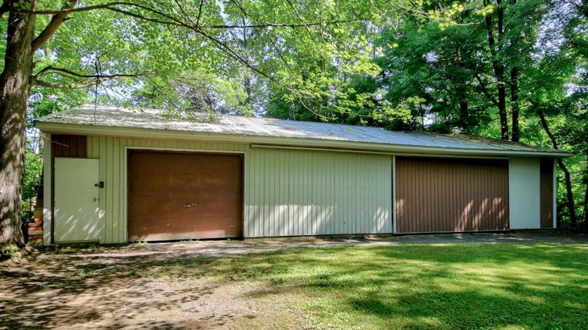 Owned and cherished by the same family for the past 53 years - photo 19