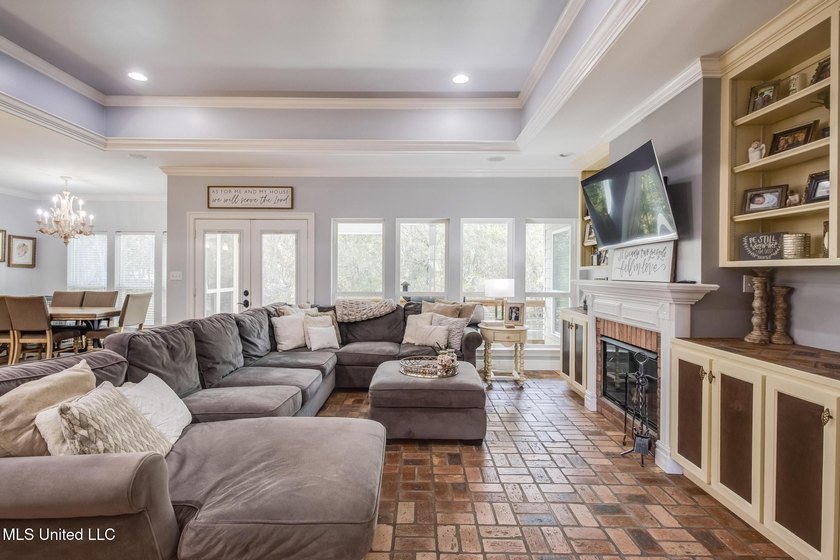 Great house in the Bayou View School District! 4 Bedrooms with a - photo 9