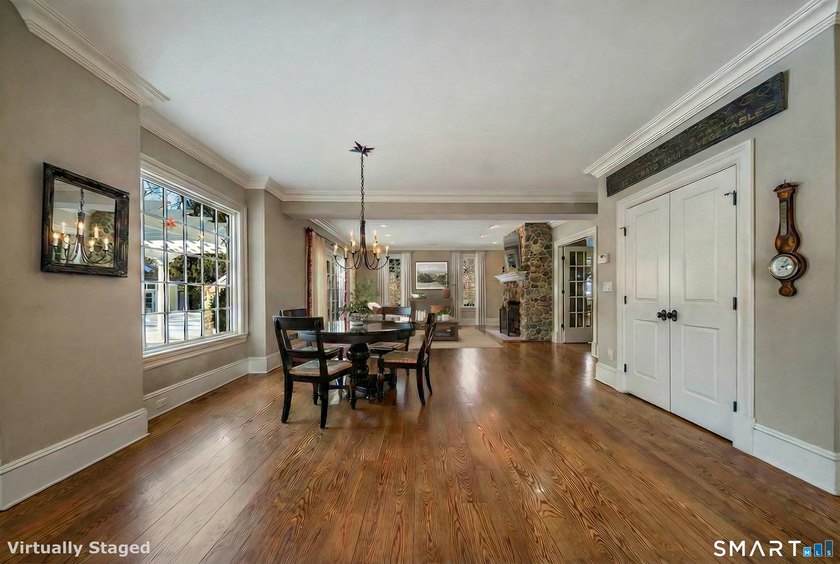 An unbeatable location, 37 Lantern Hill is set in one of - photo 12