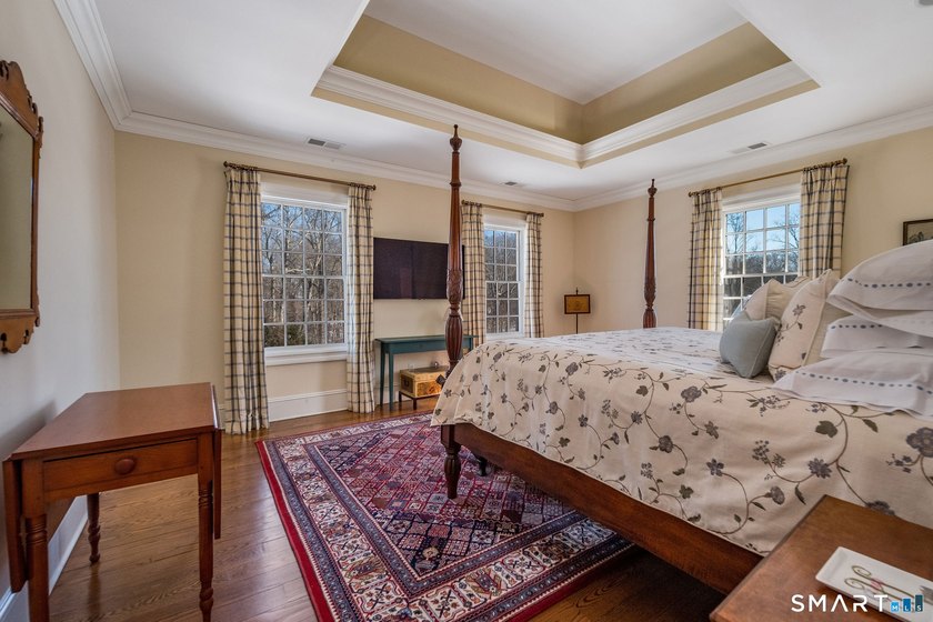 An unbeatable location, 37 Lantern Hill is set in one of - photo 22