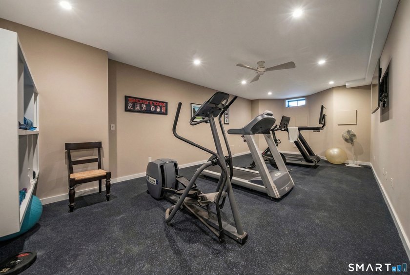 An unbeatable location, 37 Lantern Hill is set in one of - photo 32