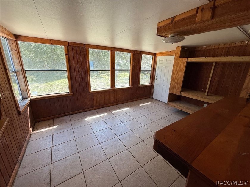 Welcome to 6292 Park Dr. in Homosassa - an opportunity to own a - photo 11