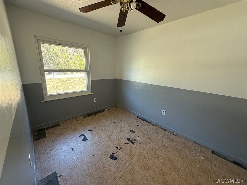 Welcome to 6292 Park Dr. in Homosassa - an opportunity to own a - photo 17