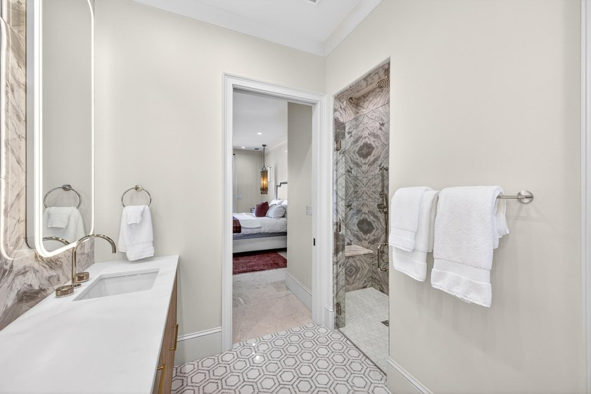 Perfectly oriented along the iconic coastline of Scenic 30A in - photo 41