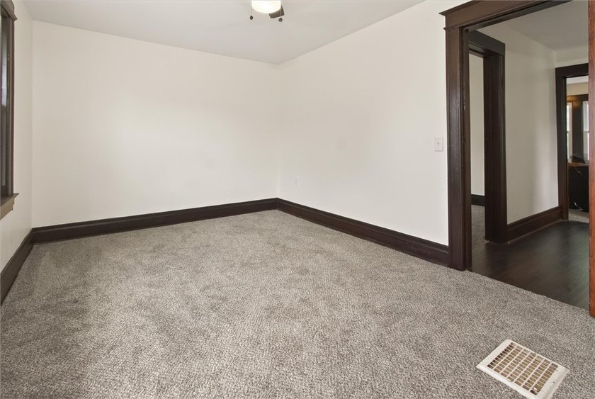 Welcome to 266 Epworth St, where every major update has already - photo 30