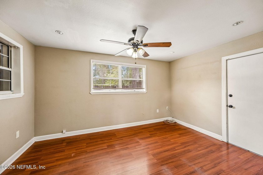 Charming pool home with attached garage the perfect location! - photo 11