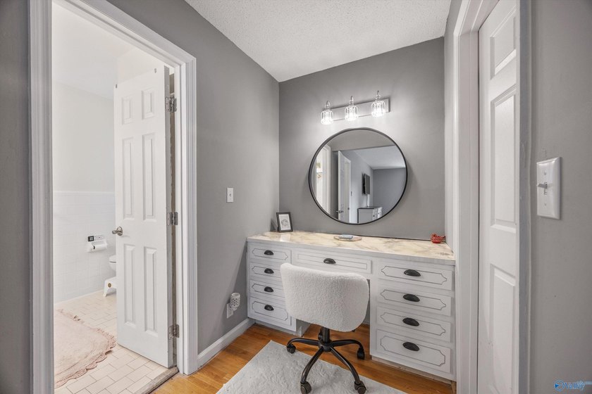 Welcome home to this classic two-story home, perfectly - photo 22
