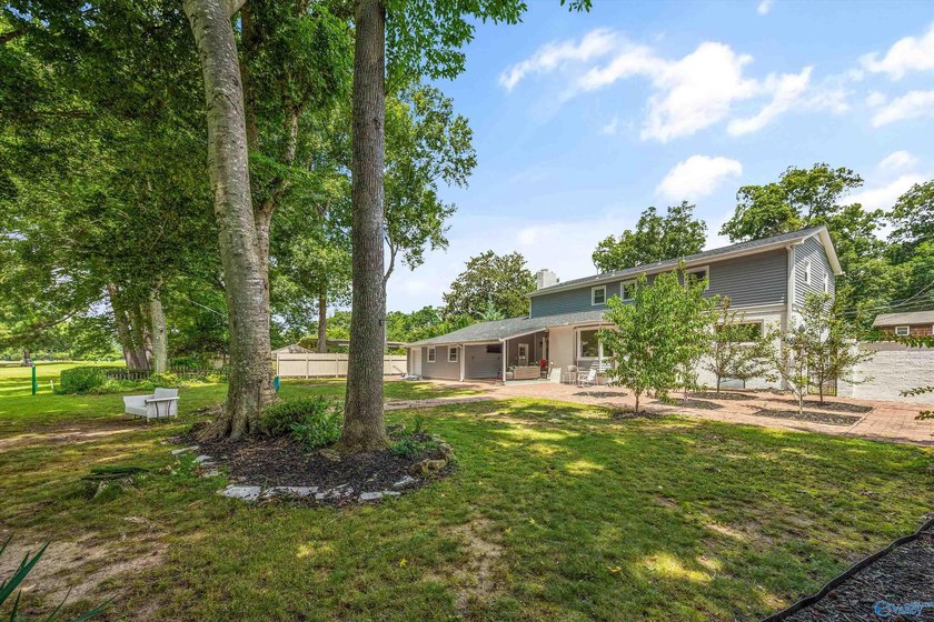 Welcome home to this classic two-story home, perfectly - photo 42