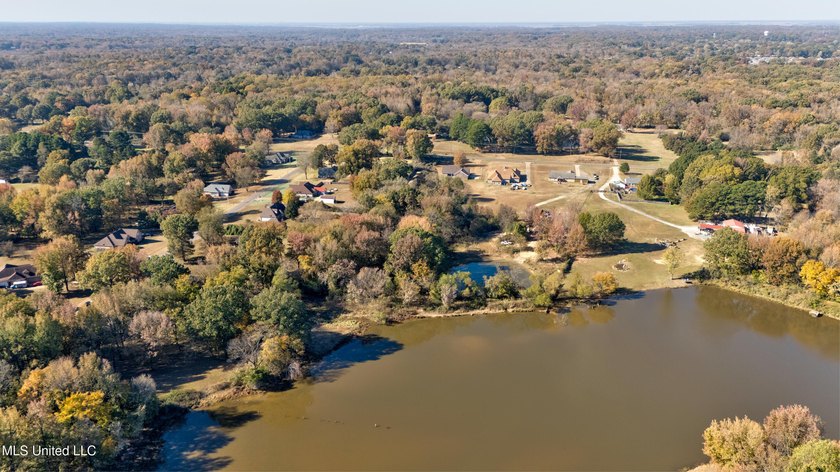 ***PRICE IMPROVEMENT***Discover your private oasis on this - photo 3