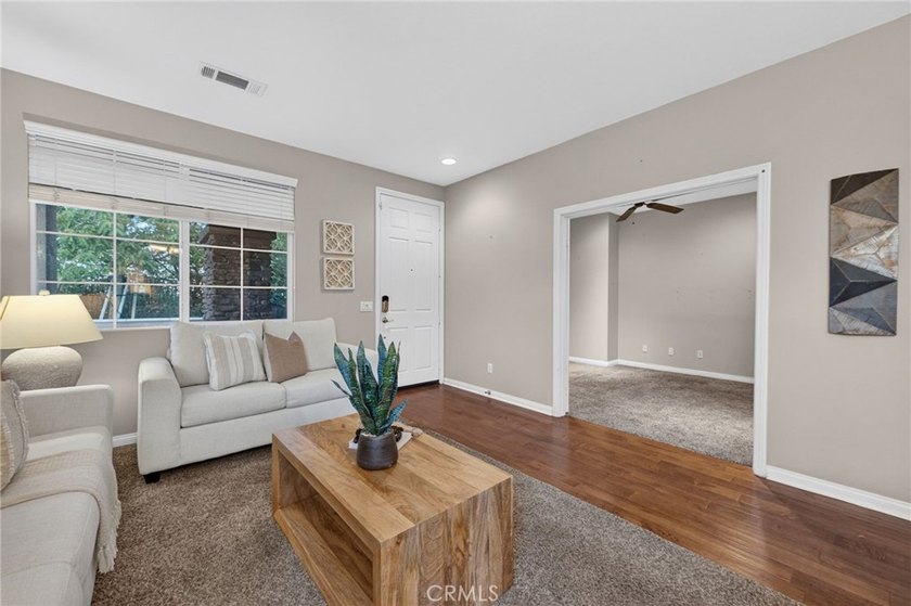 29403 Canyon Valley Dr - photo 11