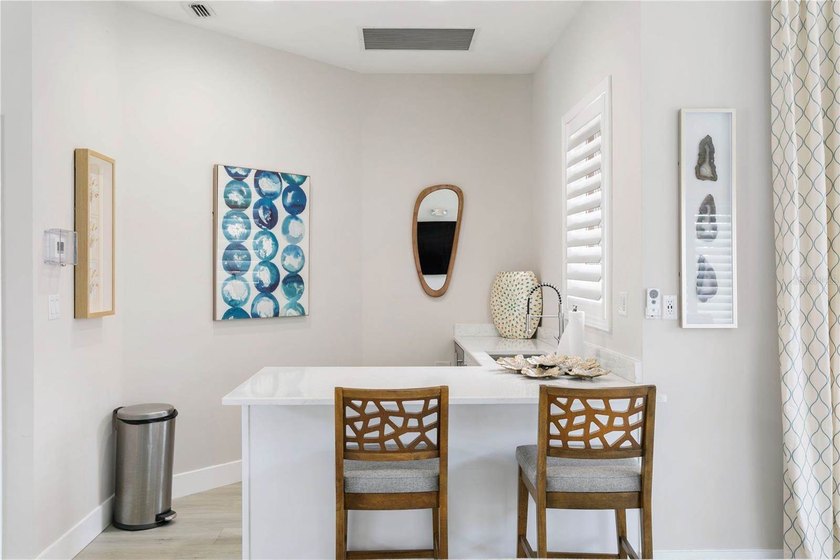 Under contract-accepting backup offers. Welcome to easy Florida - photo 34