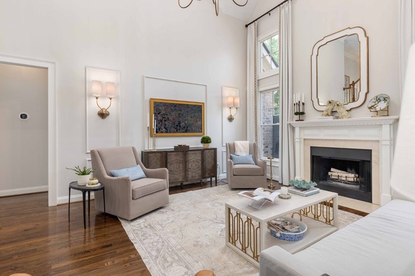 Welcome to your own private sanctuary in the highly desirable - photo 6