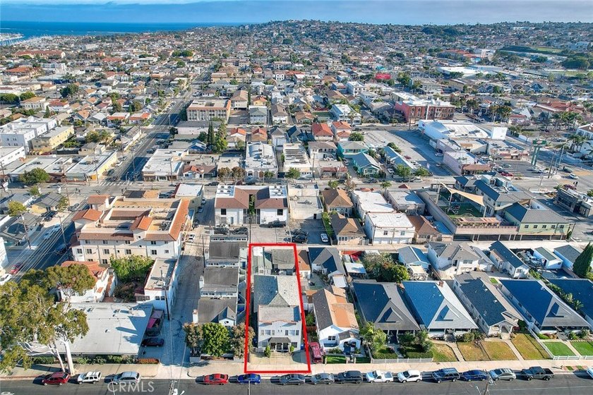 Clean 5-unit value-add in San Pedro. In-place income with a - photo 2