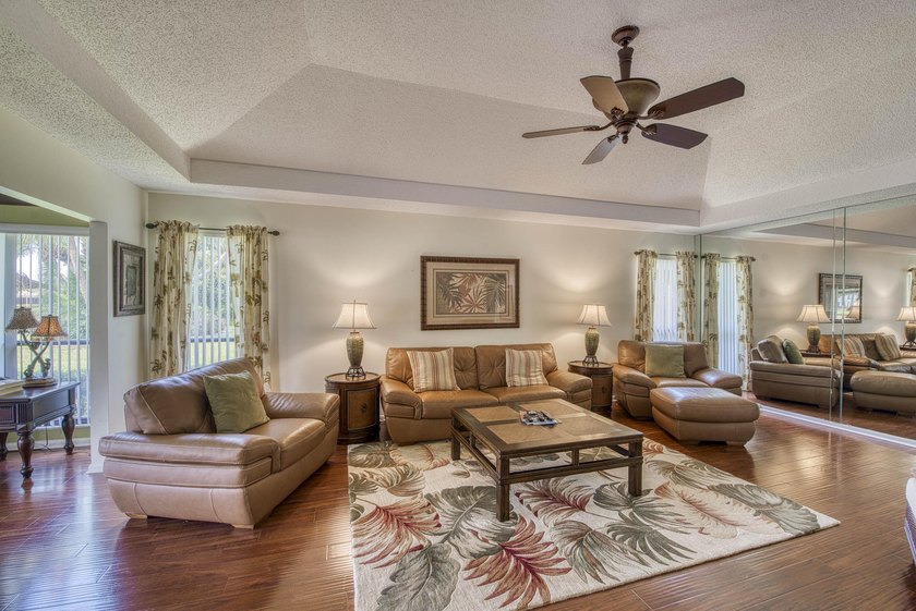 This delightful home has many updates as well as an exclusive - photo 7