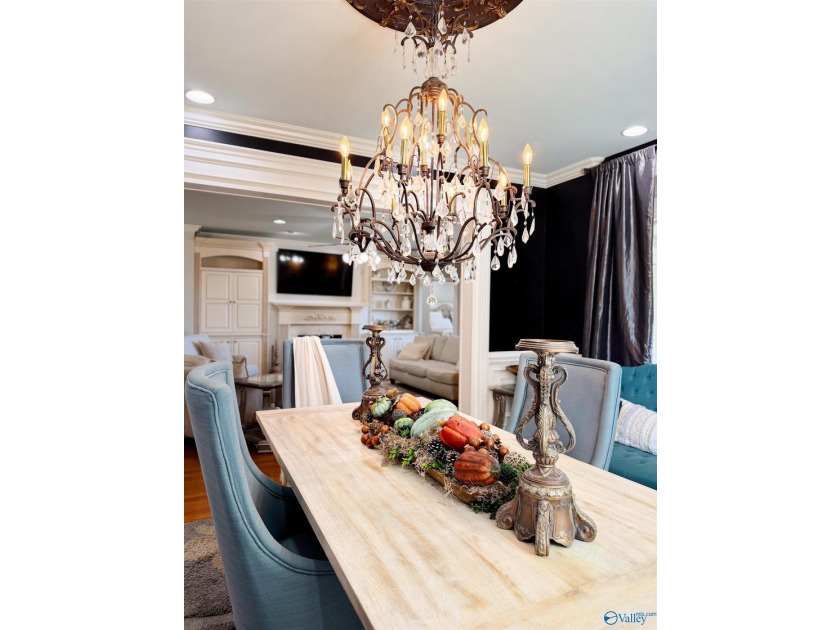 Elegantly appointed condo with breathtaking views of Pickwick - photo 13
