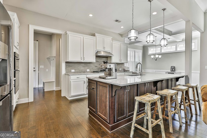 Enjoy peaceful lake and fountain park views directly from the - photo 11