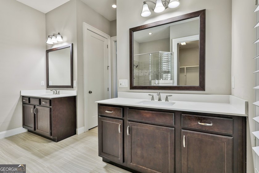 Enjoy peaceful lake and fountain park views directly from the - photo 20