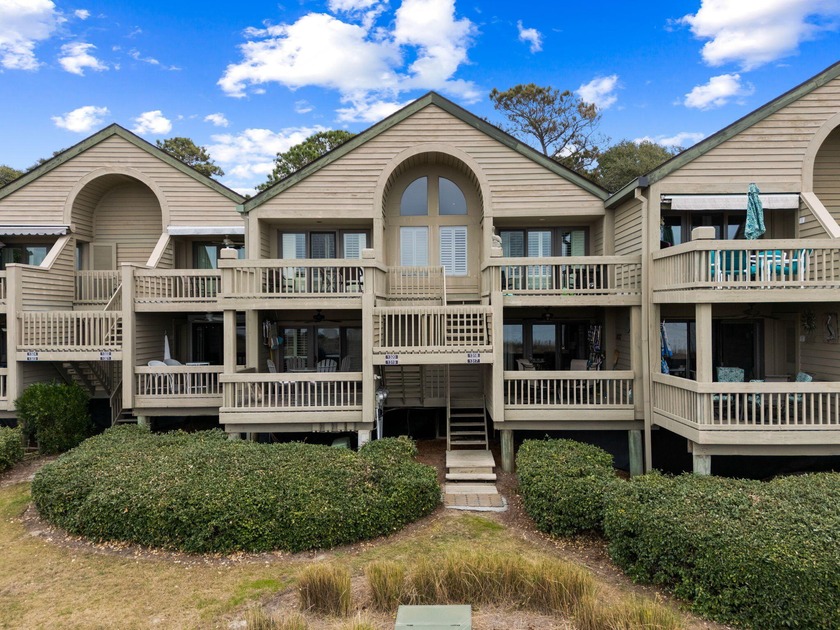 FANTASTIC RENTAL HISTORY!!! This oceanfront Pelican Watch Villa - photo 3
