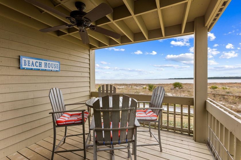 FANTASTIC RENTAL HISTORY!!! This oceanfront Pelican Watch Villa - photo 4
