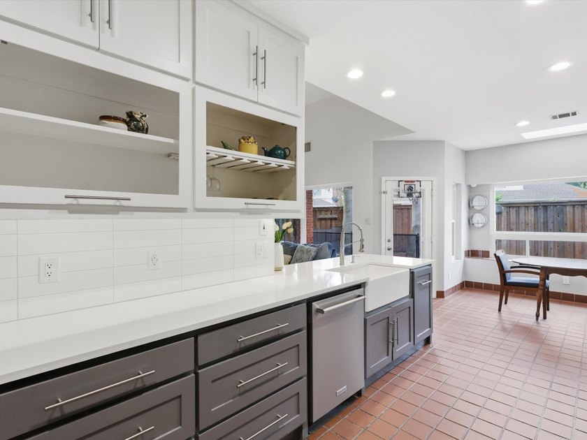 BACK ON THE MARKET AND BETTER THAN EVER! With major updates: New - photo 6