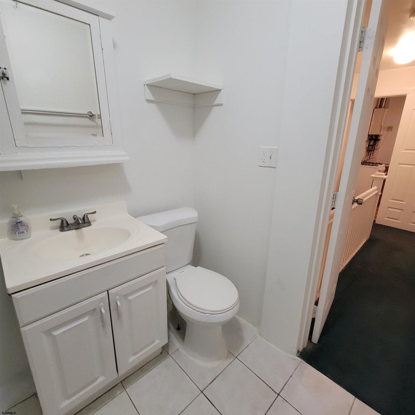 Excellent opportunity to own a legal Atlantic City duplex - photo 17