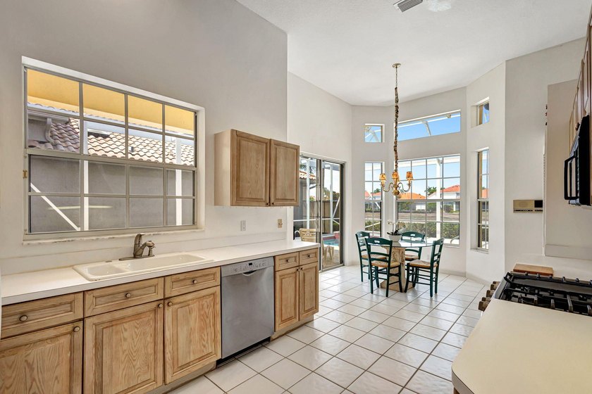 Check out the NEW virtually staged pictures! With a little paint - photo 26