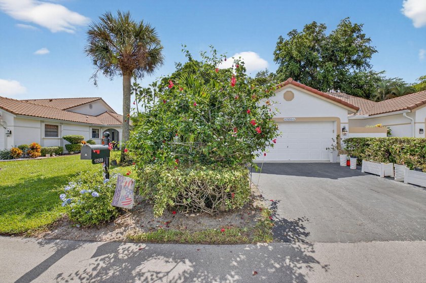 A Garden Lover's Dream Villa! Surrounded by scenic garden views - photo 5