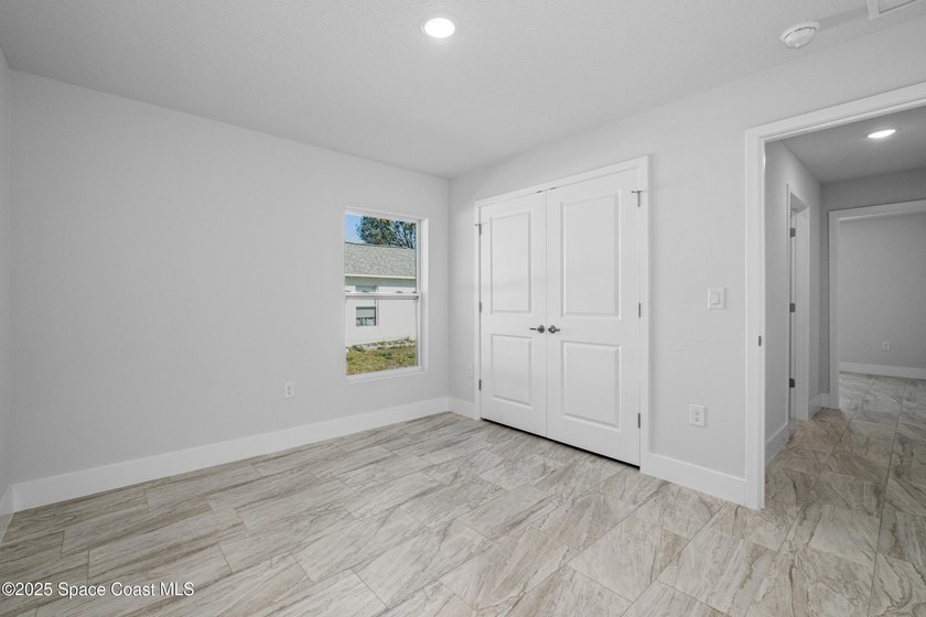 Welcome to your dream home: the Casabella model! This stunning - photo 14