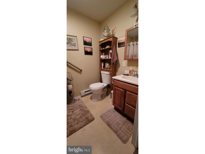 Welcome to Cranberry Run's 55+ Adult Community! This spacious 1 - photo 14