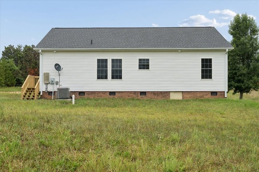 Welcome to 1080 Hudson Drive, where peaceful country living - photo 29