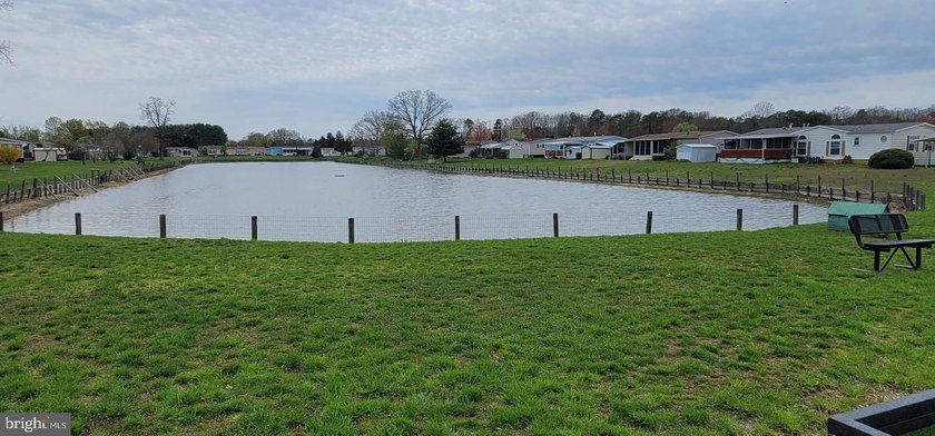 Welcome to Cranberry Run's 55+ Adult Community! This spacious 1 - photo 34