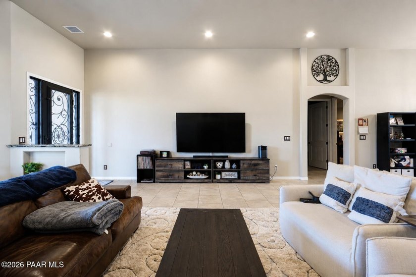 Nestled in the breathtaking Legend Hills community at the base - photo 13