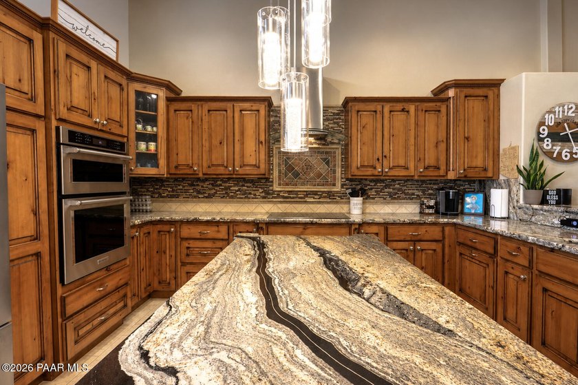 Nestled in the breathtaking Legend Hills community at the base - photo 16